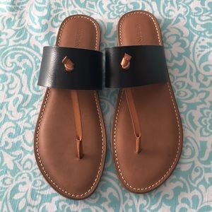 Women’s sandals